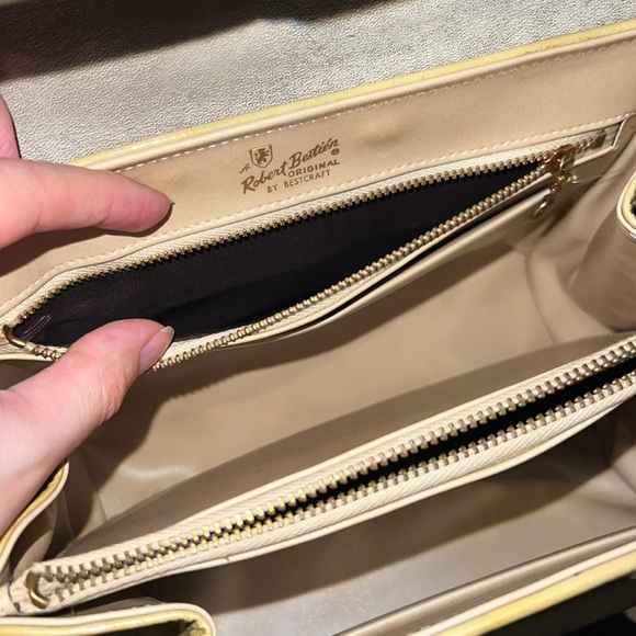 Vintage 1970s Robert BESTIEN Bamboo Top Handle Butter Yellow Patent Leather Bag - Picture 8 of 13